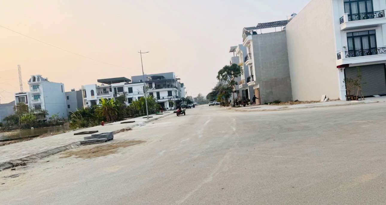 Đất nền MB 1606 Núi Long, Hạc Thành 75m² giá 4 tỷ - Sổ đỏ chính chủ, đầu tư lý tưởng!