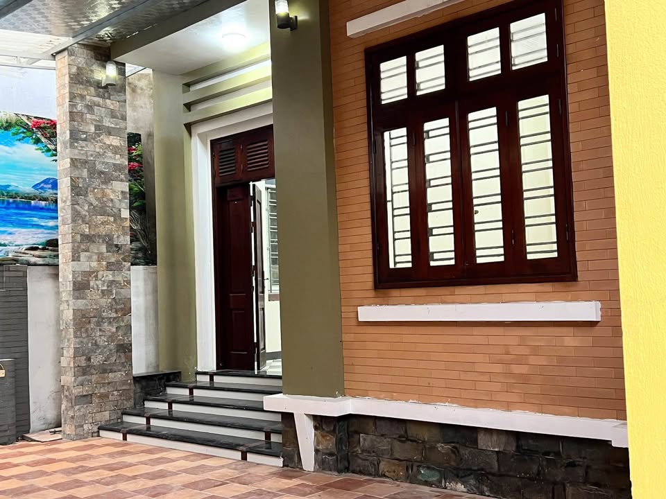 Nhà 2 tầng Phường Hưng Lộc 126m² giá 4.7 tỷ - Sẵn sàng vào ở ngay!