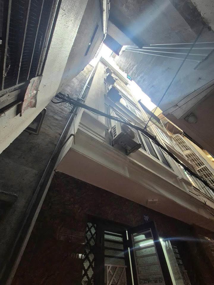 Căn hộ CCMN Lê Thanh Nghị 40m² giá 18 tỷ - Đầu tư sinh lời cao