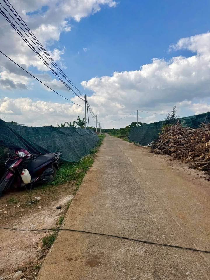 Đất nền 2 mặt tiền Lộc Thanh, Bảo Lộc 1.700m² giá 7,5 tỷ - Đầu tư sinh lời ngay!