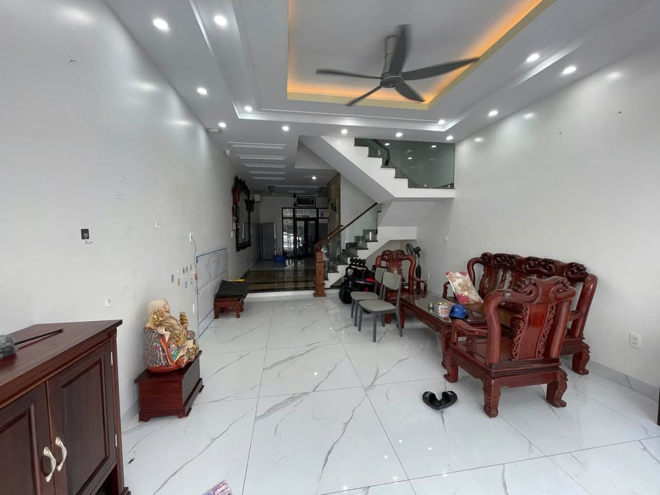 Phòng cho thuê Hoàng Huy Riverside 87,5m² giá 5 triệu - An ninh tốt, đầy đủ tiện nghi!