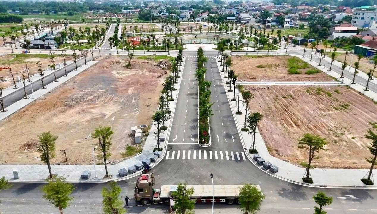 Đất nền Ecolake 90m² giá thỏa thuận - Đầu tư hấp dẫn gần trường học!