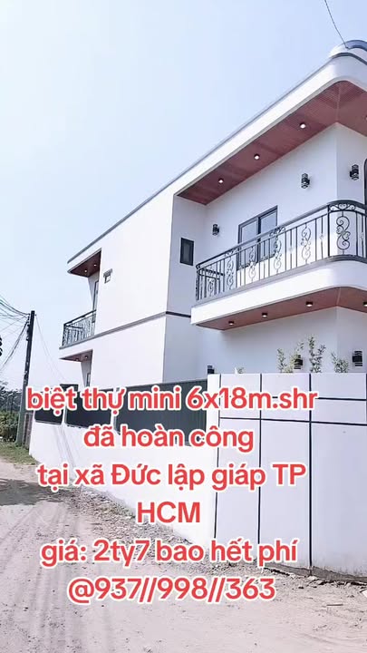 Biệt thự mini Hóc Môn 108m² giá 2.7 tỷ - Thiết kế hiện đại, sang trọng!