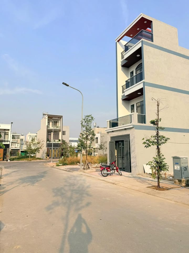 Nhà bán KDC Bửu Long, TP Biên Hòa, 80m² giá 5 tỷ - Đầy đủ tiện ích sinh hoạt!