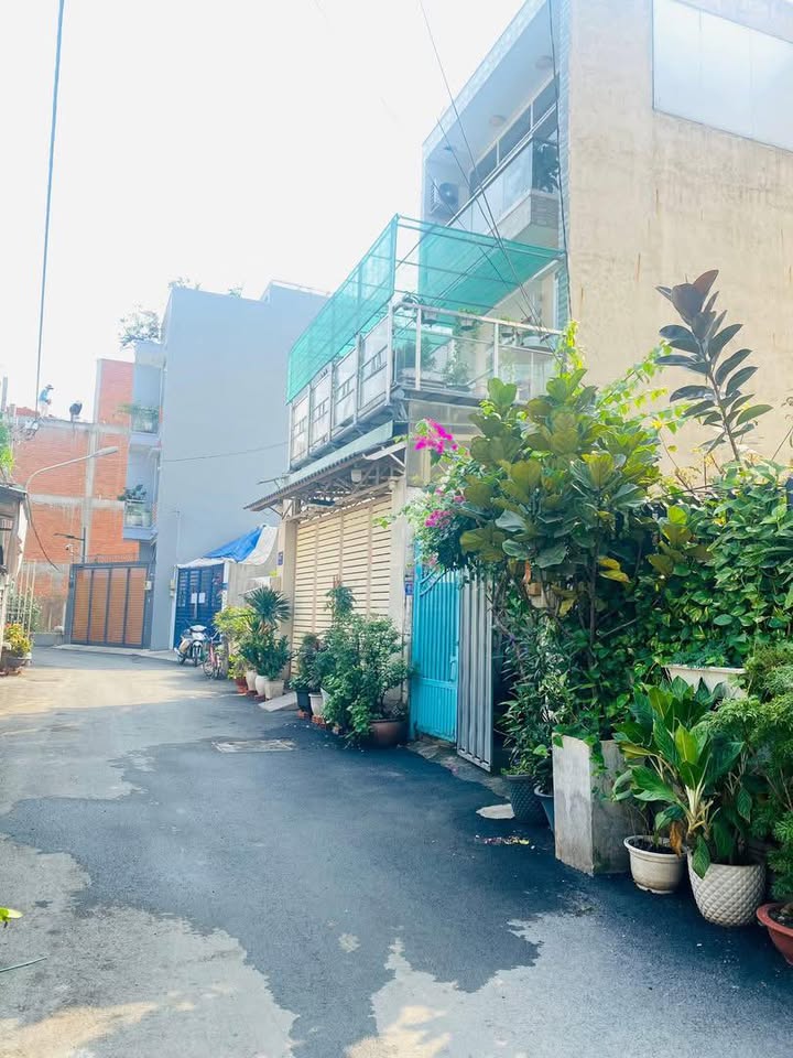 Đất nền hẻm xe hơi Nguyễn Thị Định Quận 2 88m² giá 7 tỷ - Cơ hội vàng cho xây dựng mới!