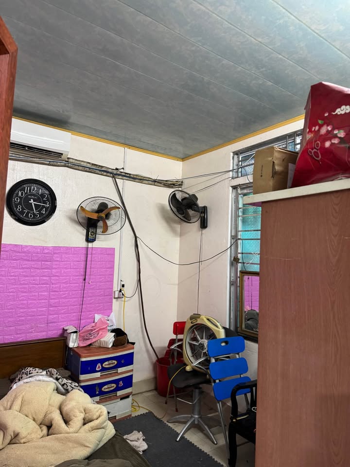 Nhà riêng Phường Ngọc Châu 73m² giá 2 tỷ - Nhà mới sửa, siêu thoáng mát!