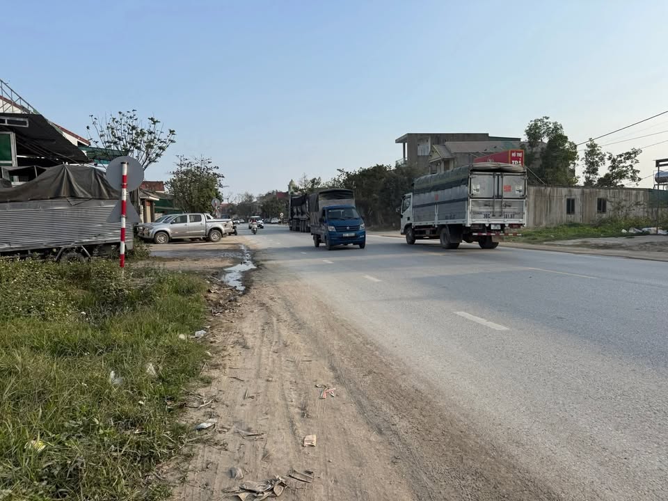 Đất nền Quốc lộ 46, Huyện Nam Đàn 210m² giá 4 tỷ - Đầu tư sinh lời ngay!