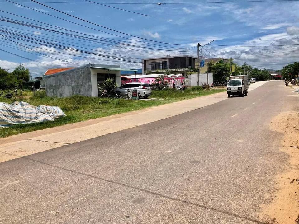 Đất mặt tiền đường Nguyễn Trung Trực, An Nhơn 135m² - Đầu tư sinh lời!