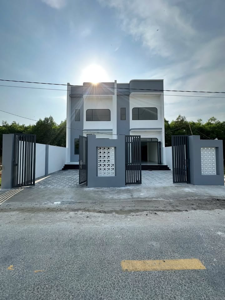 Nhà riêng Thạnh Trung – Bình Minh 110m² giá 1.35 tỷ - Sẵn sàng vào ở!