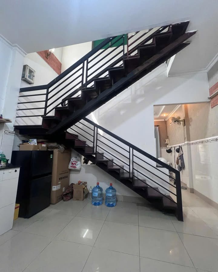 Nhà phố Tân Kỳ Tân Quý, 46m² giá thỏa thuận - Gần EON Tân Phú, tiện ích đầy đủ!