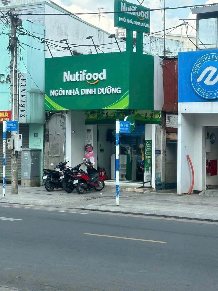 Nhà mặt tiền đường 30/04 Biên Hòa 52m² giá 6 tỷ - Vị trí đắc địa cho kinh doanh!