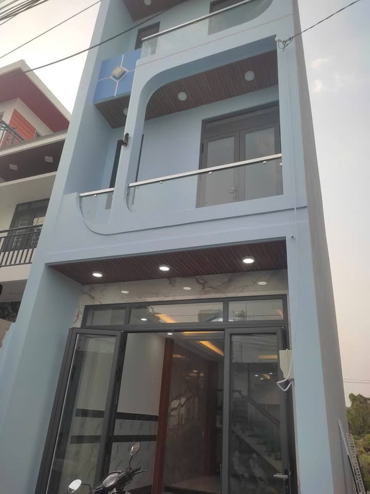 Nhà mới xây tại Tân Xuân, Hóc Môn 72m² giá 4.8 tỷ - Sẵn sàng vào ở ngay!