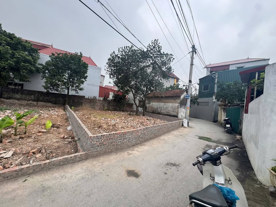 Đất nền lô góc Xã Bình Minh, Huyện Thanh Oai 90m² - Đường thông ô tô, đầu tư lý tưởng!