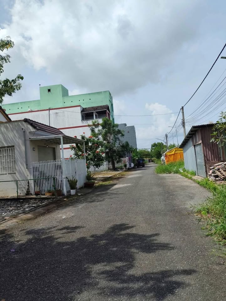 Đất nền đường Lâm Văn Thê, Phường Tân Thành, 92m² giá 850 triệu - Cơ hội đầu tư hấp dẫn!