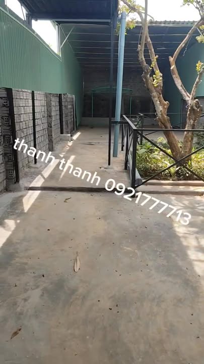 Nhà nguyên căn cho thuê mặt tiền Đường Sân Bay, 2PN, chỉ 3.5 triệu/tháng - Tiện nghi đầy đủ!