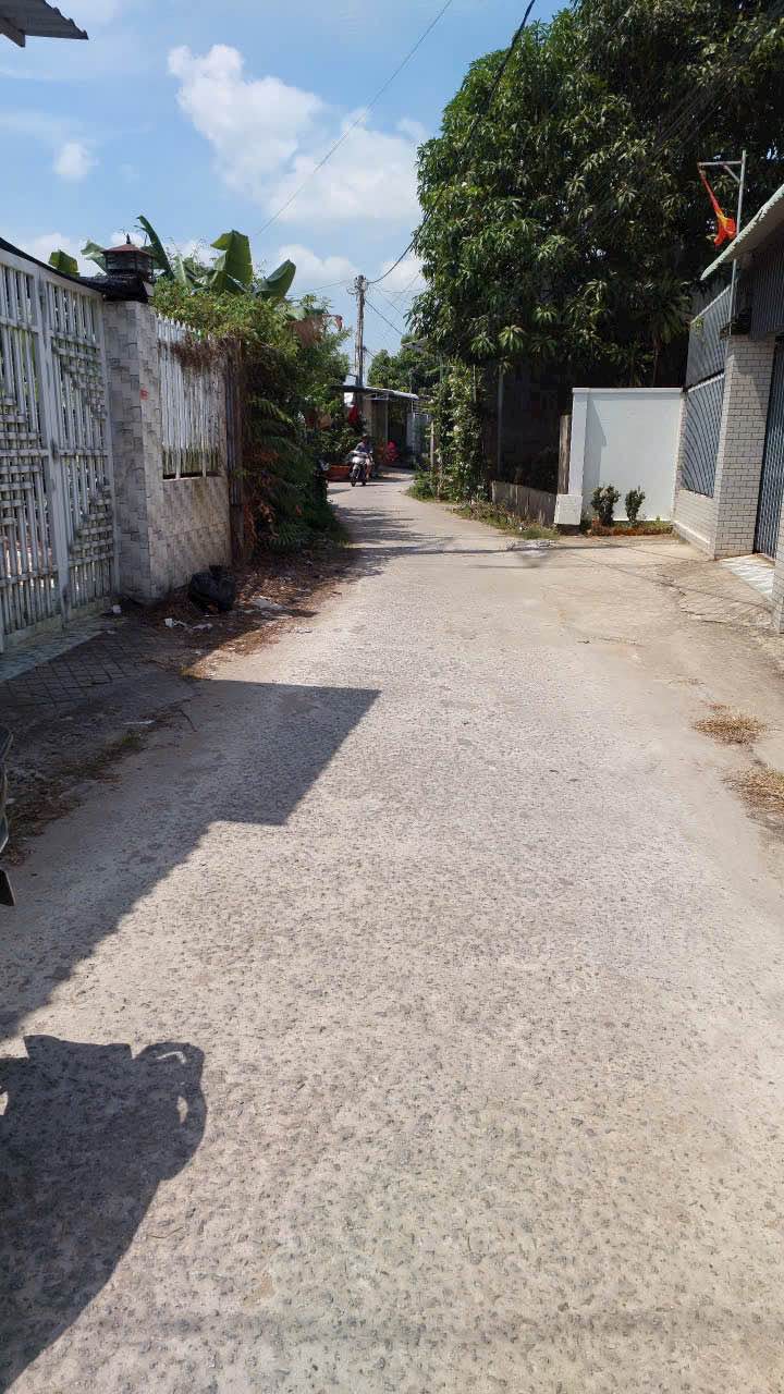 Đất nền hẻm 839 Nguyễn Trung Trực 104m² giá 1.15 tỷ - Thổ cư 100%!