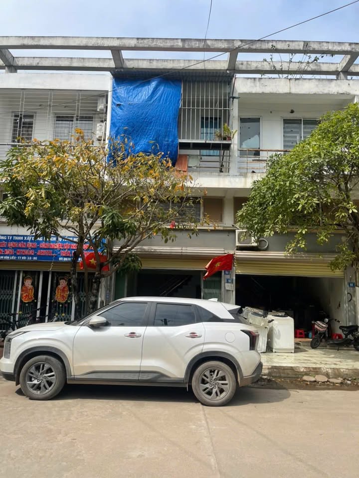 Shophouse mặt đường Phạm Văn Liêu, 35m² giá 800 triệu - Kinh doanh ngay!