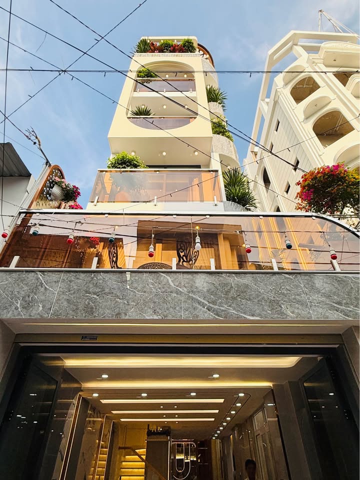 Townhouse Phạm Văn Chiêu 73m² giá 14.5 tỷ - Căn góc hai mặt tiền thông thoáng!