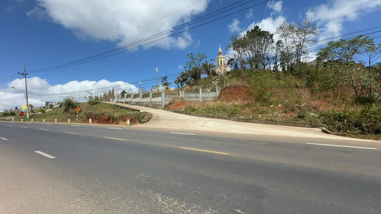 Đất thổ cư Huyện Lâm Hà 450m² giá 63 tỷ - Đầu tư sinh lời ngay!