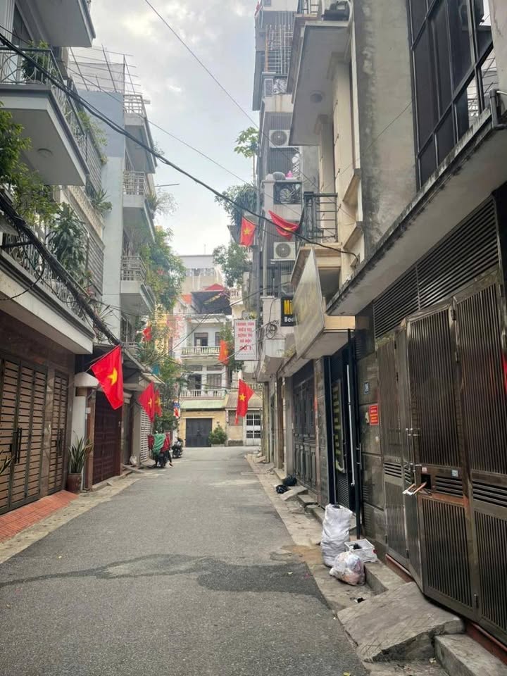 Nhà phố Trường Chinh, Thanh Xuân 71m² giá 16 tỷ - Ngõ ô tô tránh, thuận tiện kinh doanh