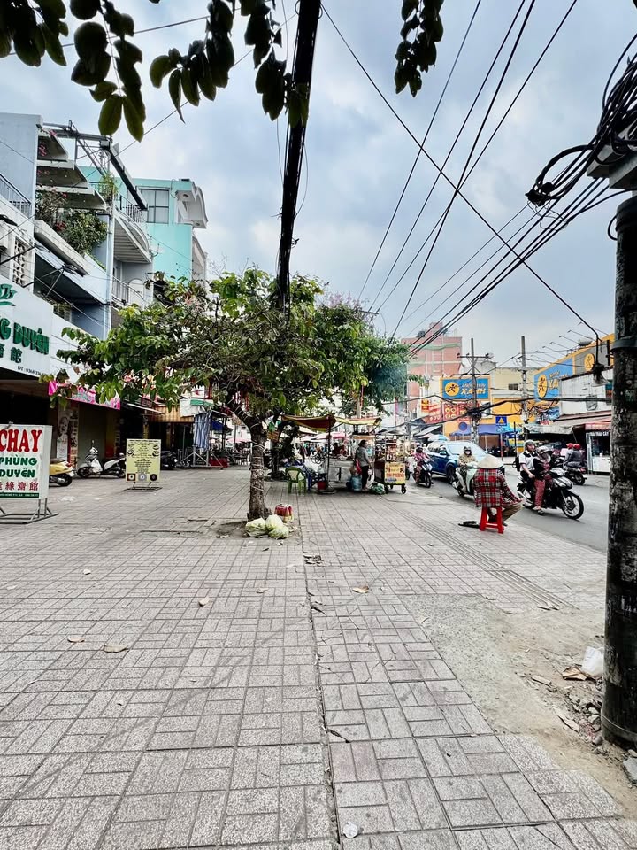 Nhà phố mặt tiền kinh doanh Tân Hoà Đông Quận 6, 71m² giá 18.5 tỷ - Cơ hội đầu tư sinh lời!