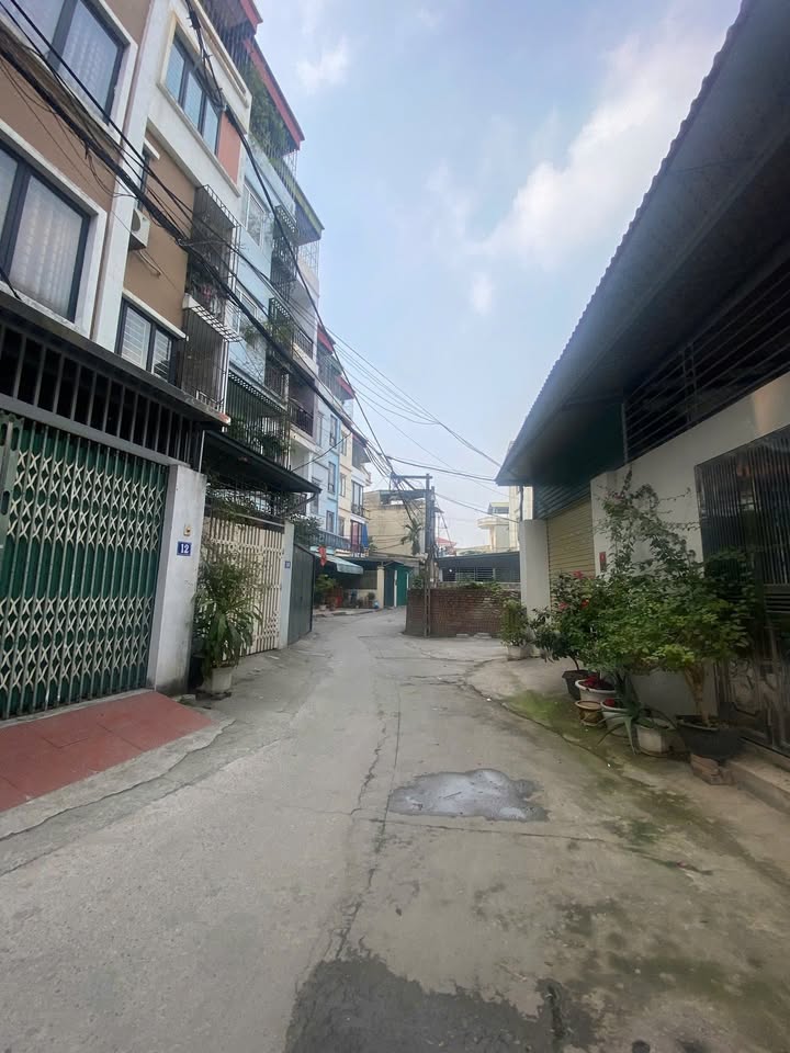 Đất nền Ngọc Thụy Long Biên 95m² giá 14.25 tỷ - Đầu tư sinh lời trong tương lai!