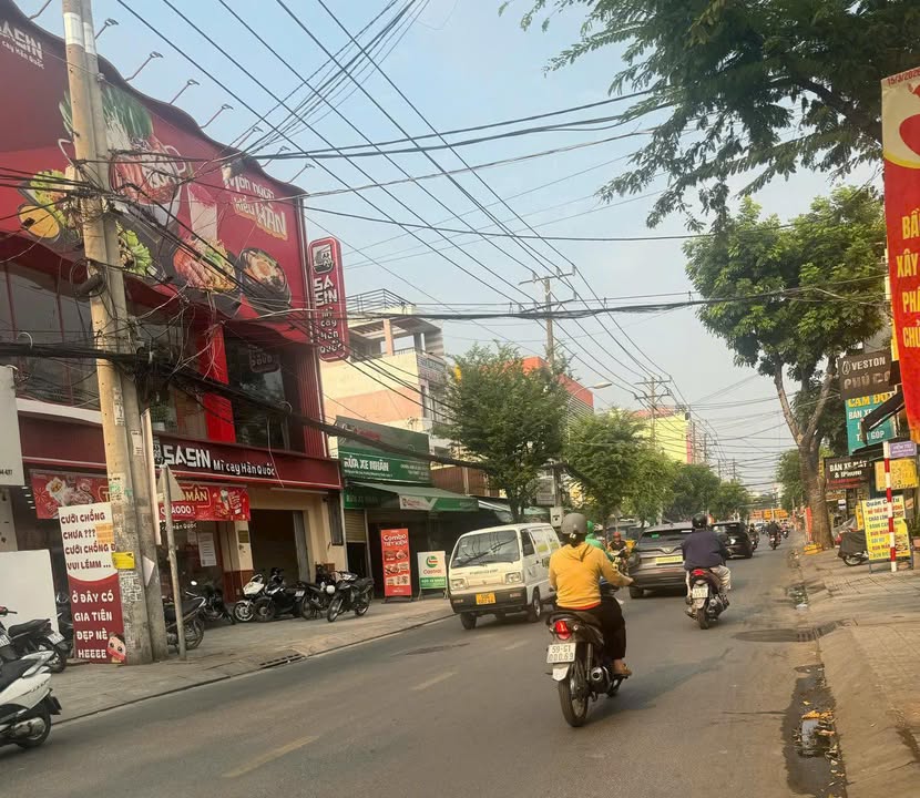 FrontHouse Nguyễn Văn Quá, Quận 12, 125m² giá 20 tỷ - Mặt tiền kinh doanh sầm uất!