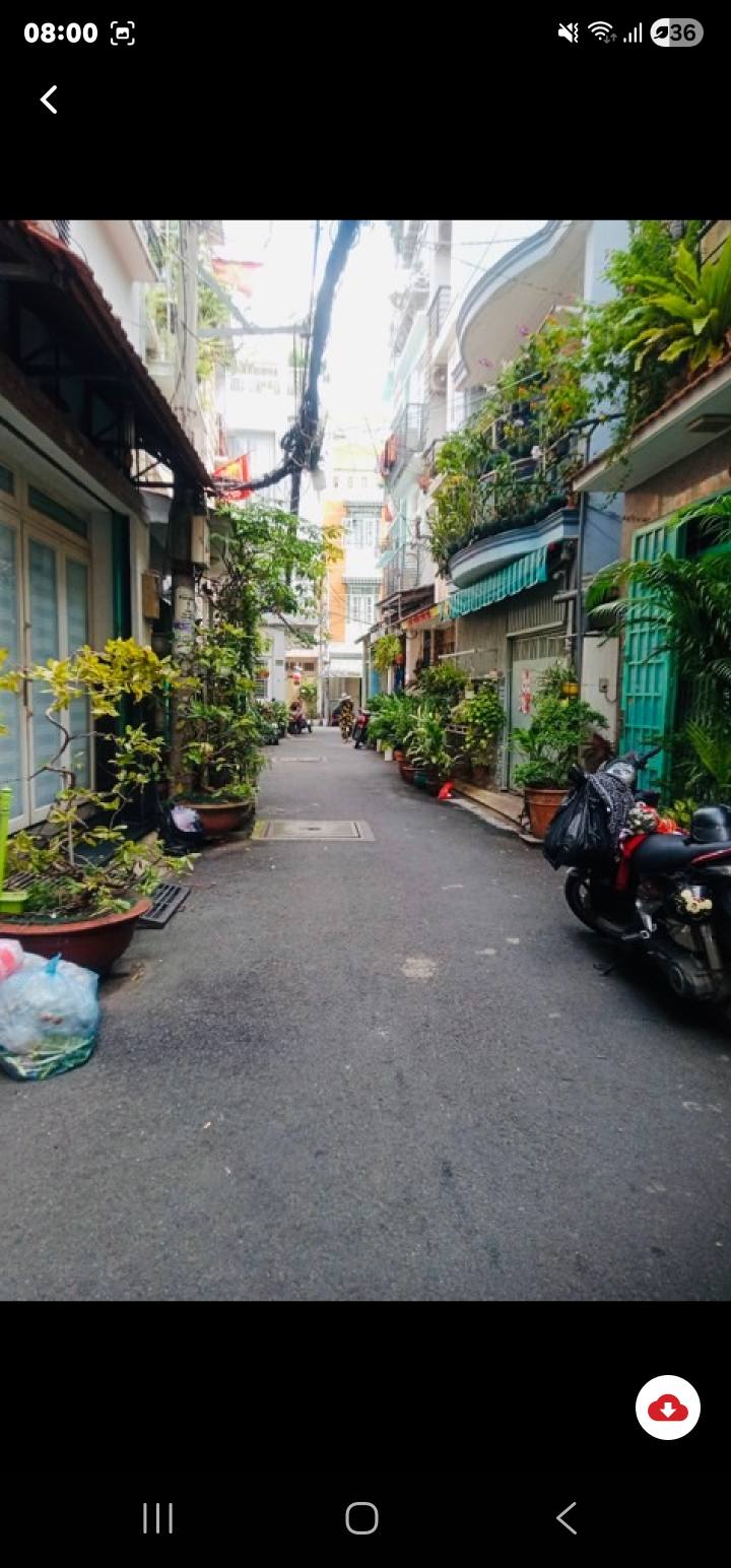 Bán nhà Phú Nhuận 44m² giá 8.5 tỷ - Nở hậu nhẹ, hẻm xe hơi thông