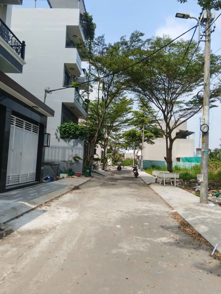 Đất nền 98m² tại KDC Bà Chồi, đường Nguyễn Văn Tạo, Nhà Bè - Giá chỉ 4.2 tỷ