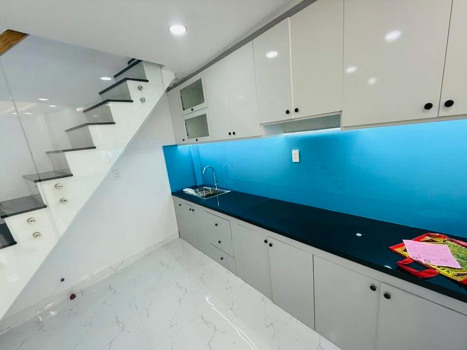 Nhà riêng 151 Lũy Bán Bích, Quận Tân Phú, 38m² giá 3.5 tỷ - Dọn vào ở ngay!