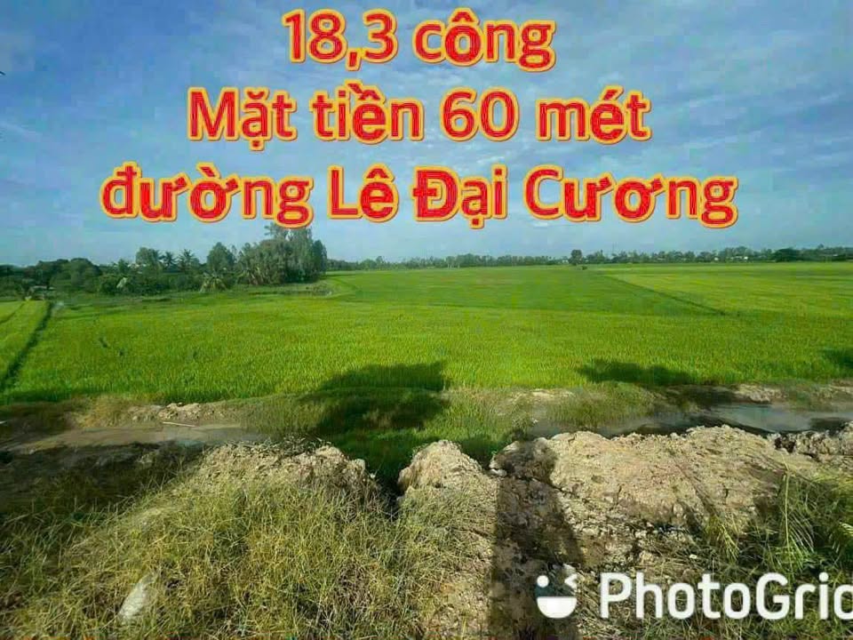 Đất nông nghiệp 18.3 công mặt tiền 60m tại Long Xuyên - Giá chỉ 6.75 tỷ!