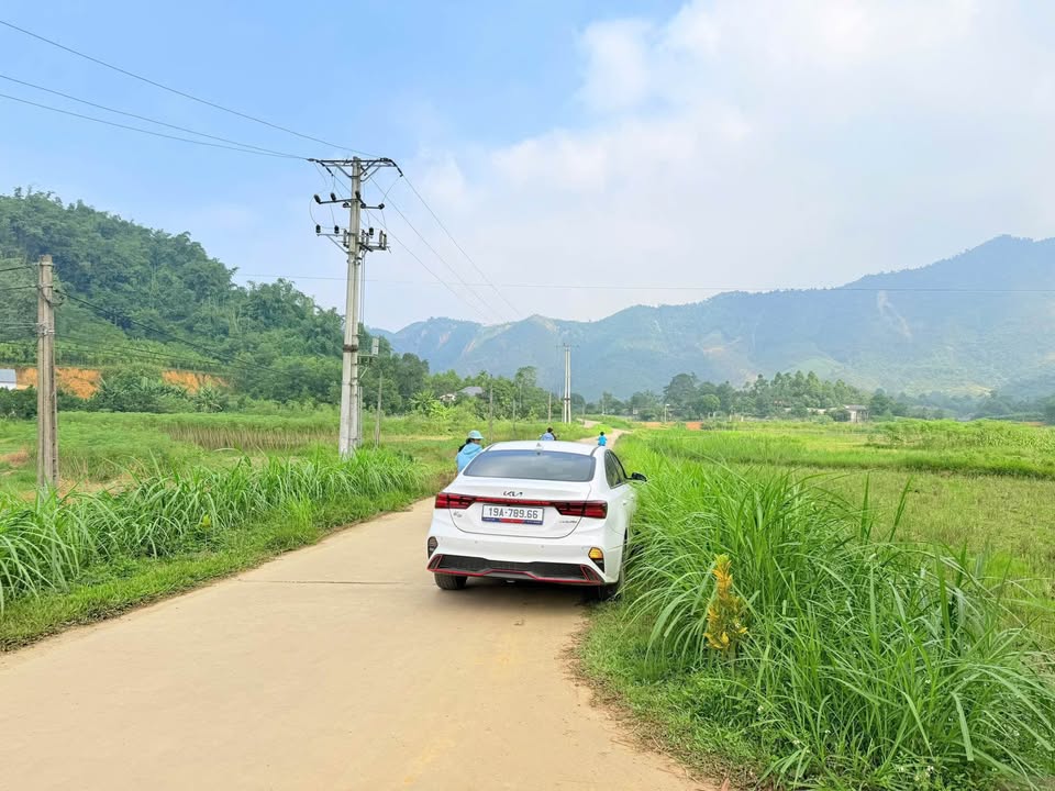 Đất thổ cư 300m² tại Xuân Thủy, Yên Lập giá 300 triệu - View cánh đồng thoáng đẹp!