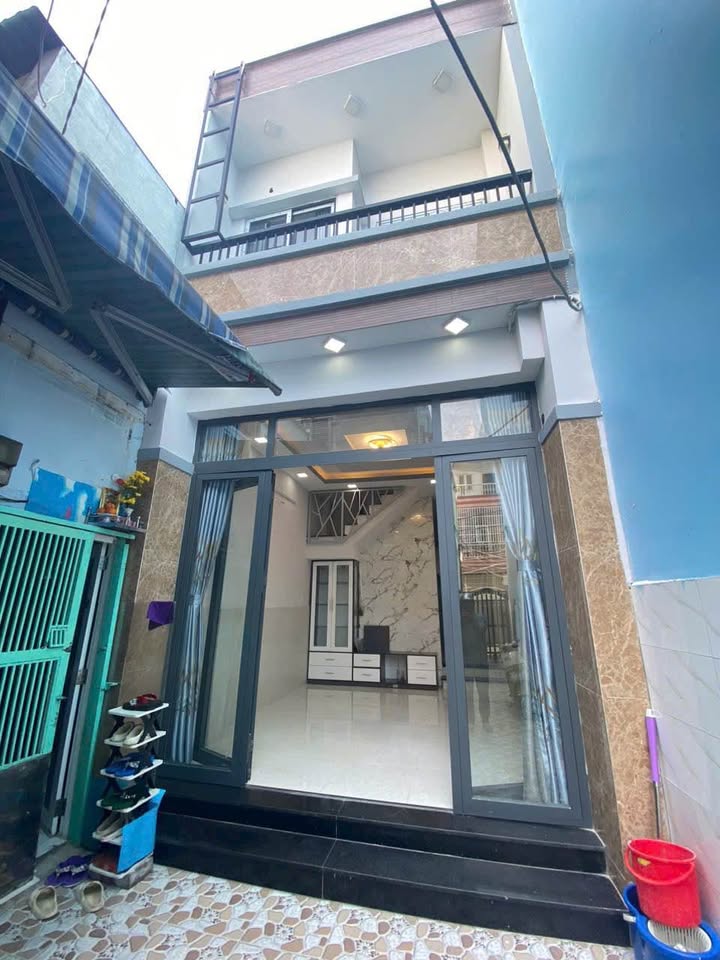 Nhà riêng Hoài Thanh, Quận 8, 26m², giá 3.58 tỷ - Đẹp vào ở ngay!