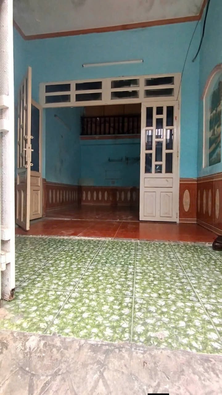 Nhà bán SC Tân Phước Khánh 60m² giá 980 triệu - Thiết kế tiện nghi, gần đường lớn!