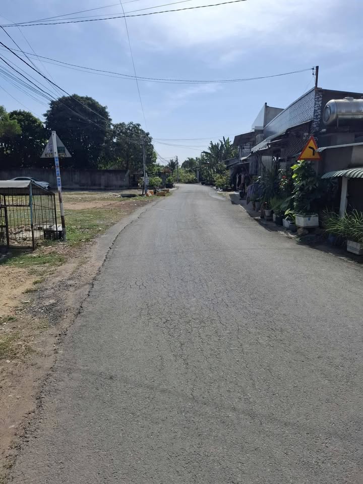 Đất nền Trảng Bàng 134m² giá 1.568 tỷ - Vị trí trung tâm thuận lợi!