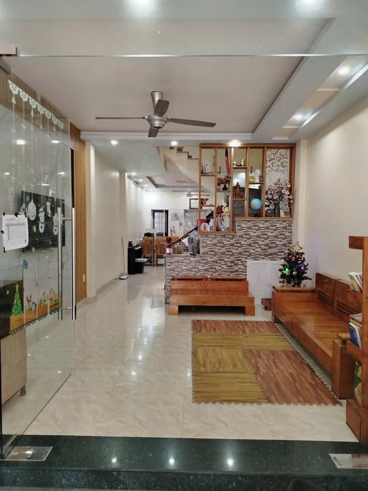 Nhà cho thuê Phường Thành Tô, Quận Hải An, 68m² - Full đồ chỉ việc về ở!