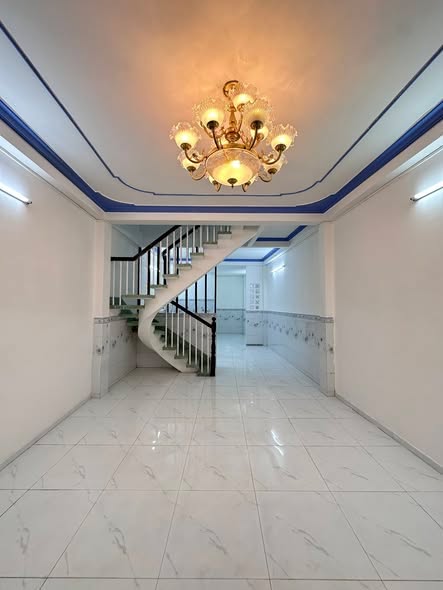 Nhà hẻm xe hơi Quận 6, 56m² giá 5.x tỷ - Giảm ngay 100 triệu!