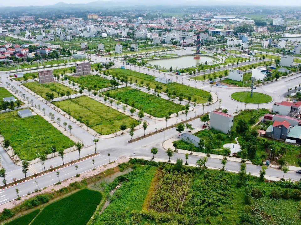 Đất nền Thị trấn Vôi 80m² giá 1.8 tỷ - Cơ hội đầu tư tuyệt vời!