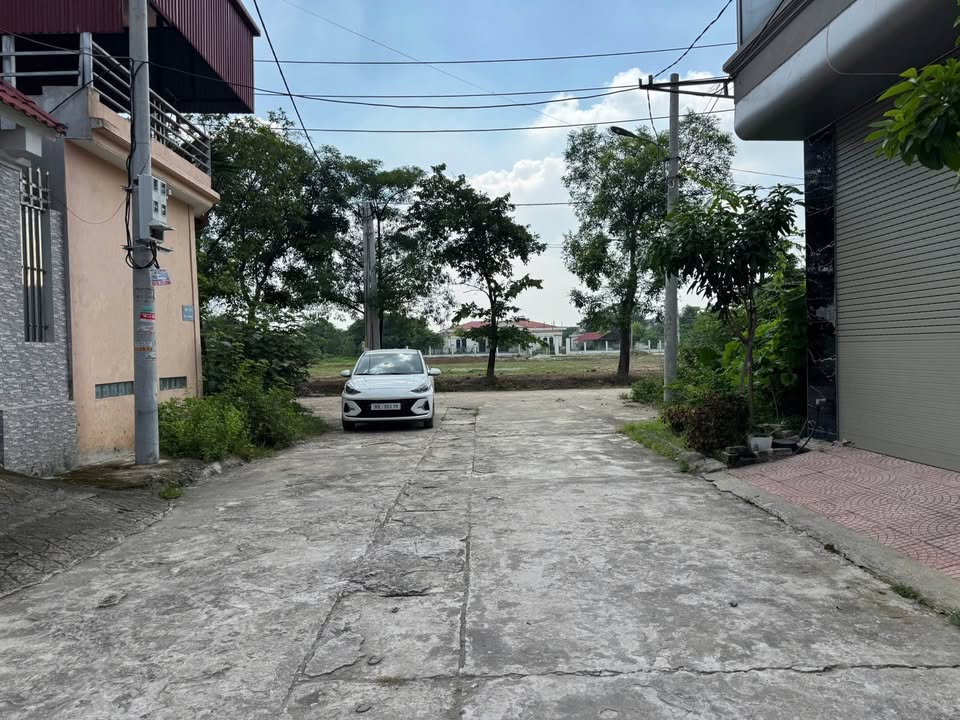 Đất nền Đông Ngàn, Đông Anh 120m² giá 19.2 tỷ - Sẵn sàng giao dịch ngay!