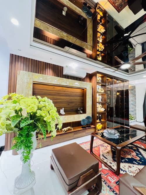 Nhà 6 tầng Ngọc Khánh Ba Đình 55m² giá 16.9 tỷ - Sẵn sàng vào ở ngay!