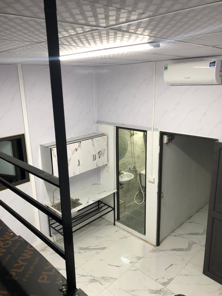 Phòng cho thuê 87 Ngõ Yên Xá 26m² chỉ 2.8 triệu - Sẵn sàng vào ở ngay!