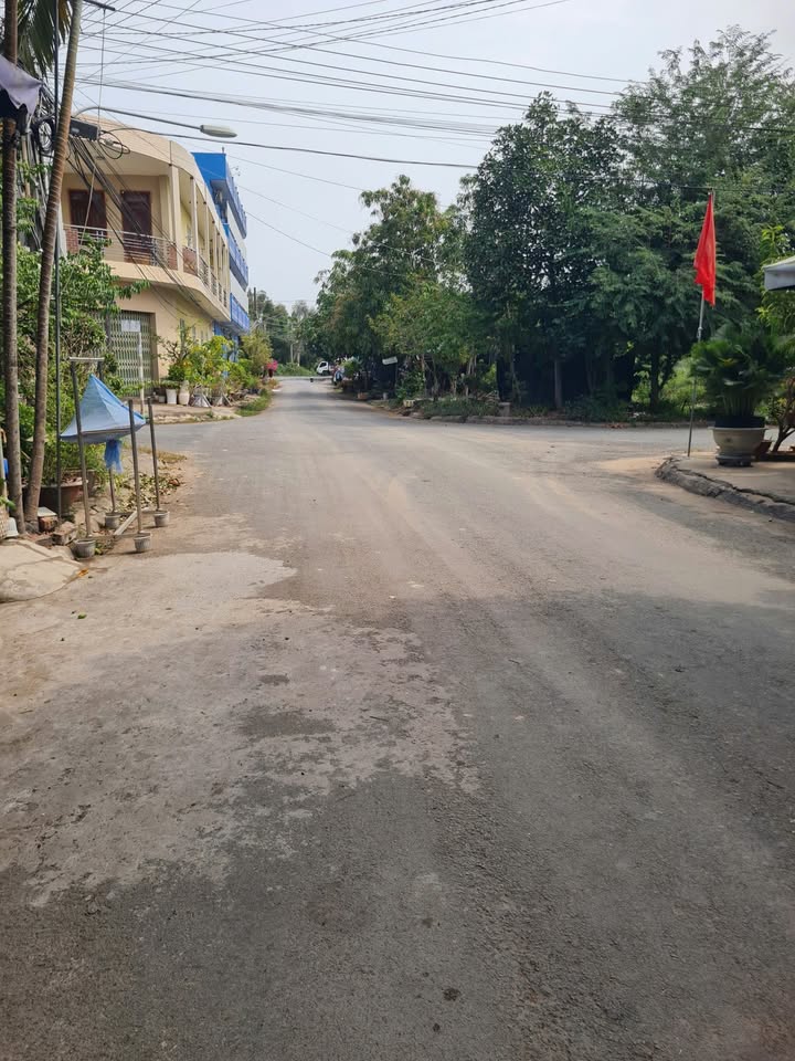 Đất nền Phường 3, Thị xã Kiến Tường 72m² giá 860 triệu - Thương lượng ngay!