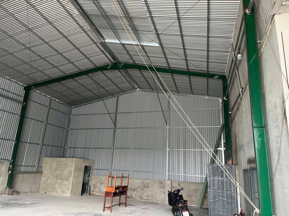 Nhà xưởng cho thuê 240m² tại Ấp Vĩnh An 3, Huyện Vĩnh Cửu - Giá chỉ 7 triệu/tháng!