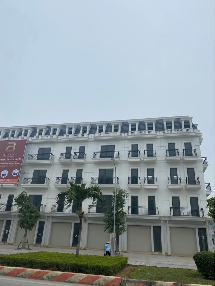 Townhouse 90m² MB Hồ Sen - Giá đầu tư hấp dẫn, vào ở ngay!