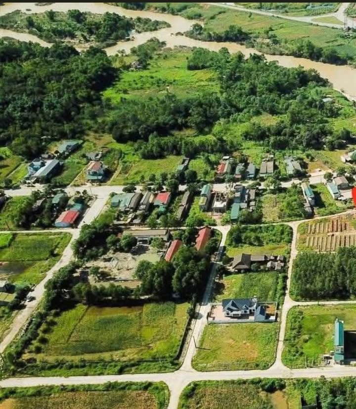 Đất thổ cư tại khu công nghiệp Bình Vàng, Hà Giang 100m² giá chỉ 200 triệu - Cơ hội đầu tư hấp dẫn!