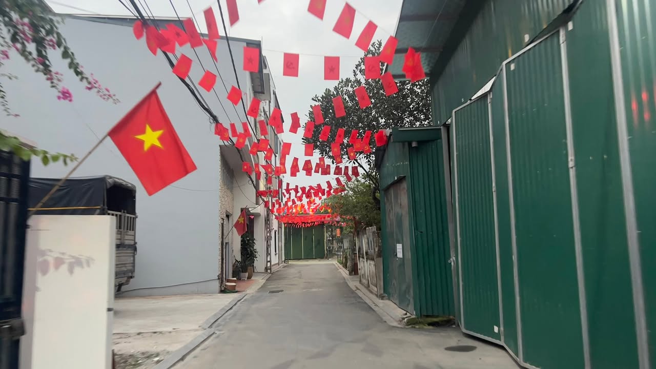 Nhà 3 tầng tại Nam Hồng, 38m² giá tốt - Sẵn sàng vào ở ngay!