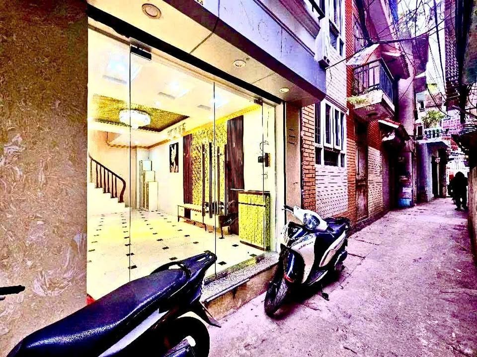 Nhà mặt ngõ Trương Định, 22m² giá 7.1 tỷ - Kinh doanh sầm uất!