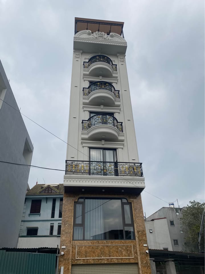 Nhà 5 tầng thang máy tại Thanh Am, Long Biên - Giá 14 tỷ, phù hợp kinh doanh!