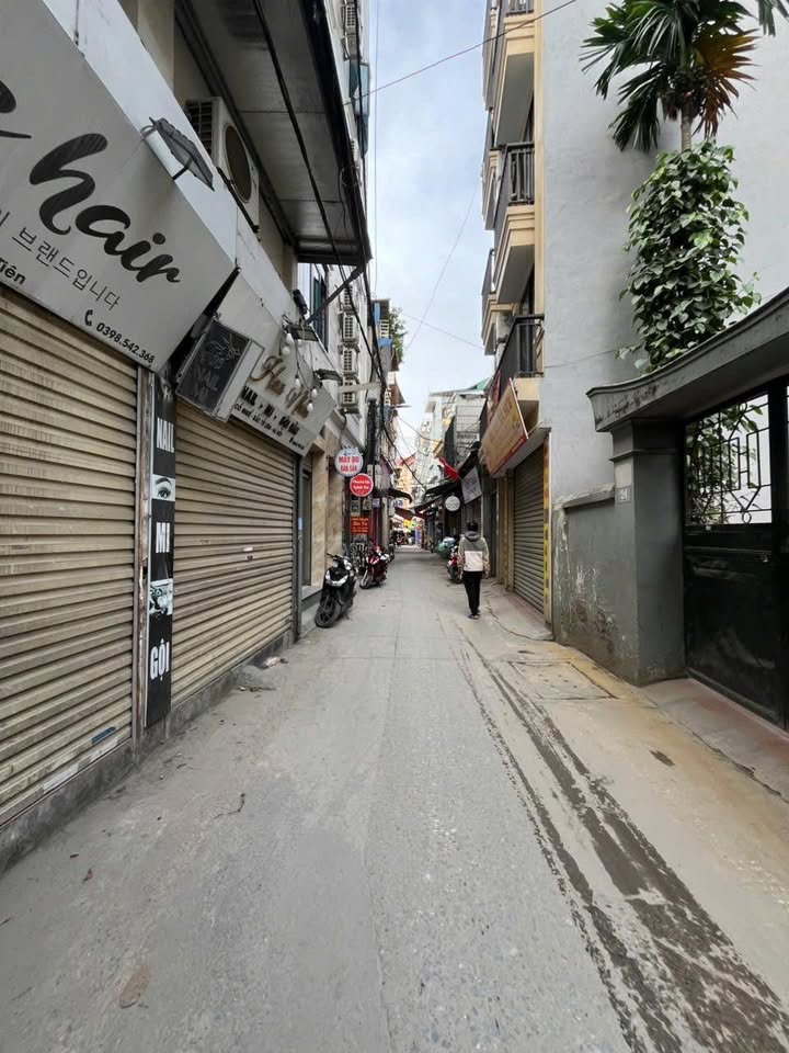 Nhà cấp 4 tại Cổ Nhuế 31m² giá 4 tỷ - Ô tô đỗ cửa, sổ đỏ chính chủ!