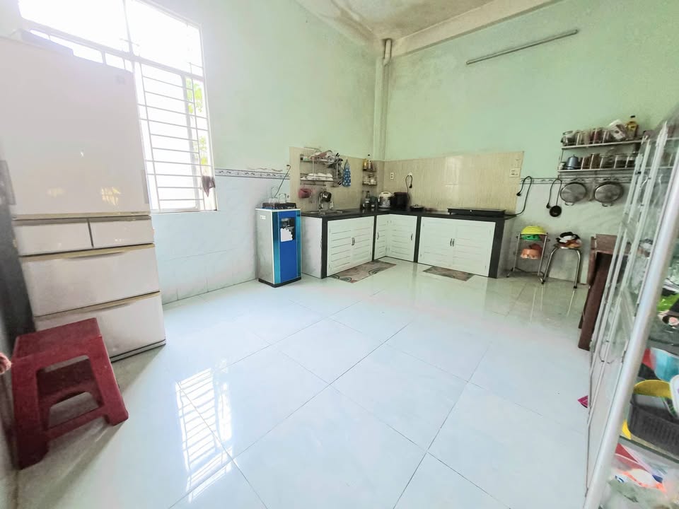 Nhà hẻm Võ Thị Sáu, Phú Đông 97m² giá 2.1 tỷ - Chính chủ cần bán gấp!